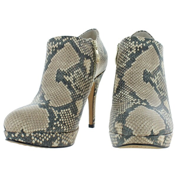 vince camuto sternat shooties