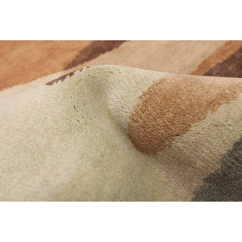 ECARPETGALLERY Hand-knotted Peshawar Ziegler Light Green Wool Rug - 5'2 x 6'10