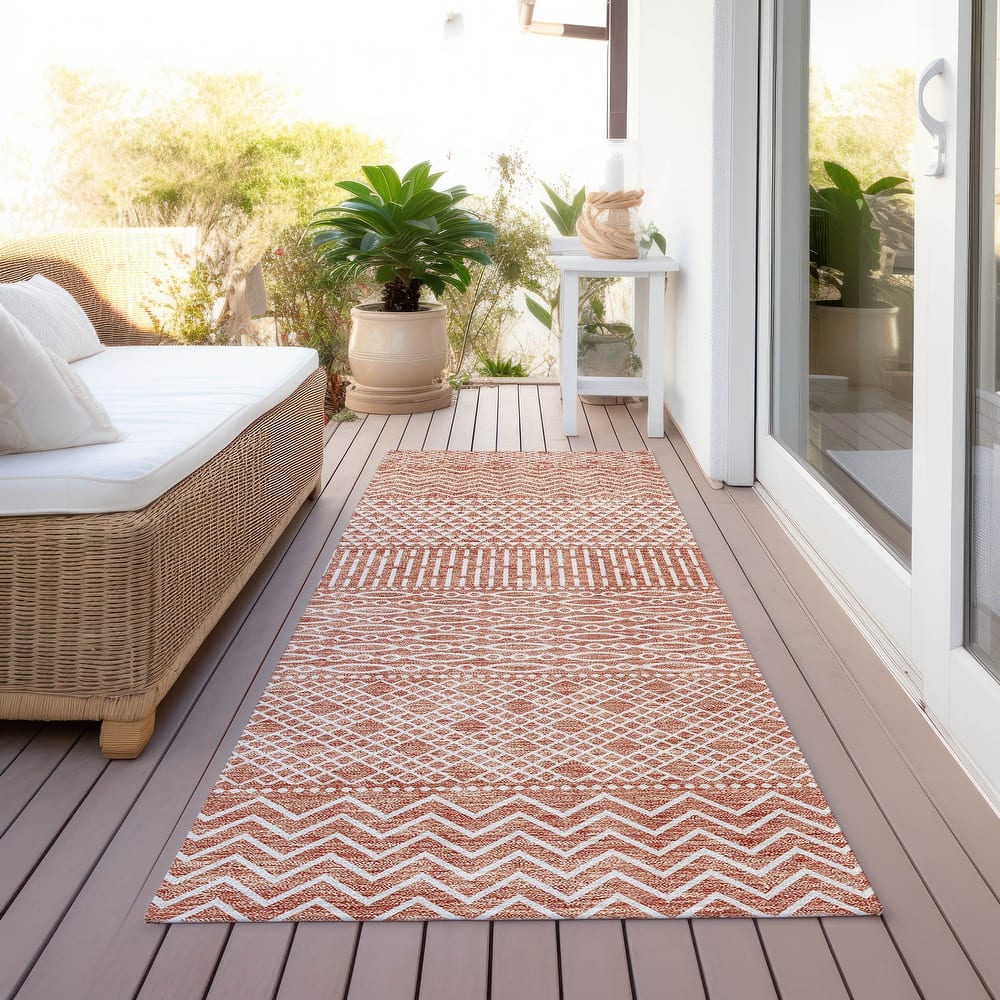 Machine Washable Indoor/ Outdoor Modern Stripes Chantille Rug