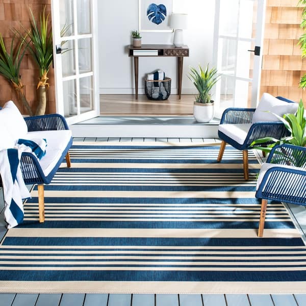 5' X 8' Indoor Outdoor Rug Dk Green Geometric Pattern Porch Deck Patio  Furniture