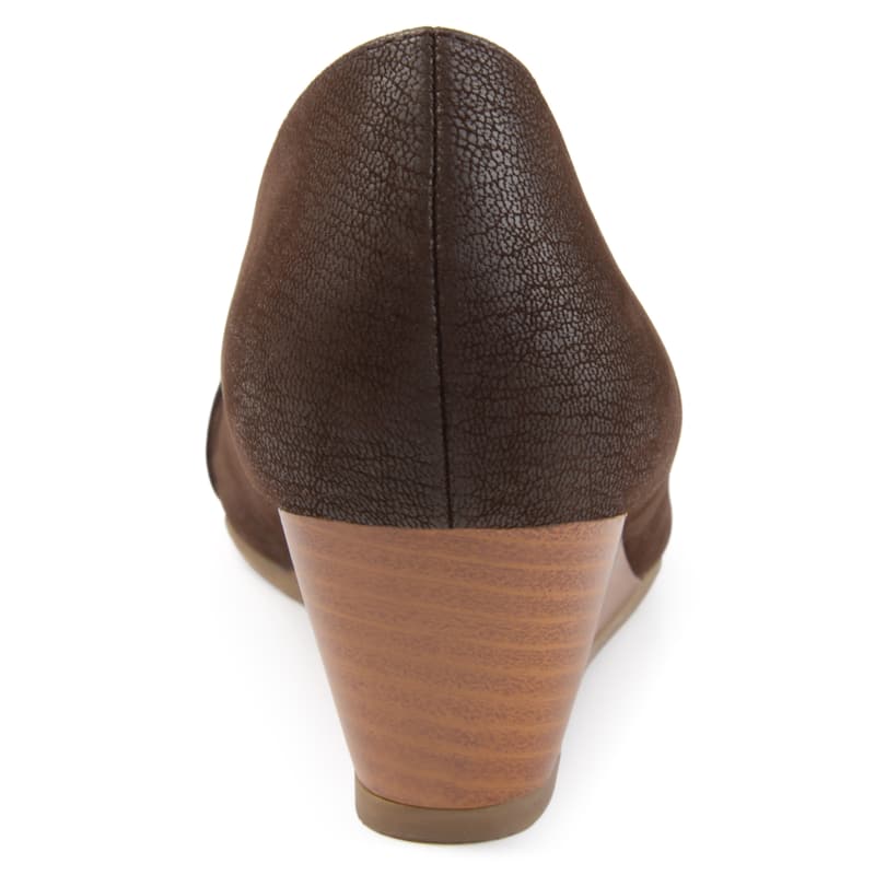 Journee Collection Women's Graysn Comfort Insole Slip On Round Toe Wedge