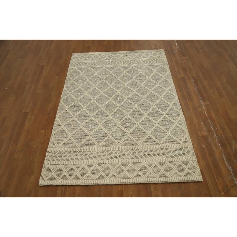 Hand Knotted Oriental 100% Wool Carpet Modern Geometric Beige & Ivories Modern Gotti Design Area Rug - 7' 4'' X 4' 10''