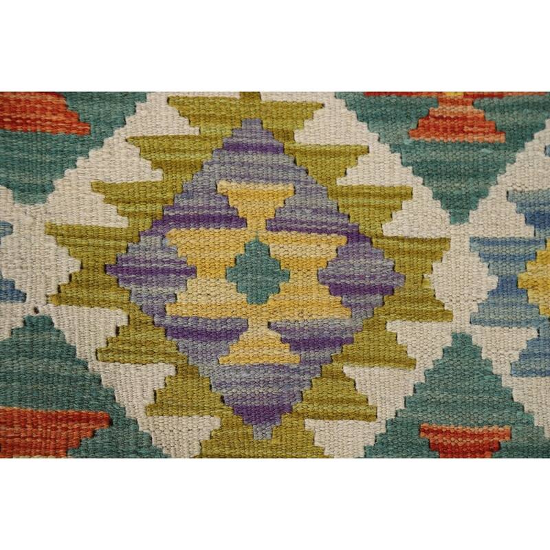 Reversible Kilim Accent Rug Hand-Woven Wool Carpet - 3'6"x 4'10"