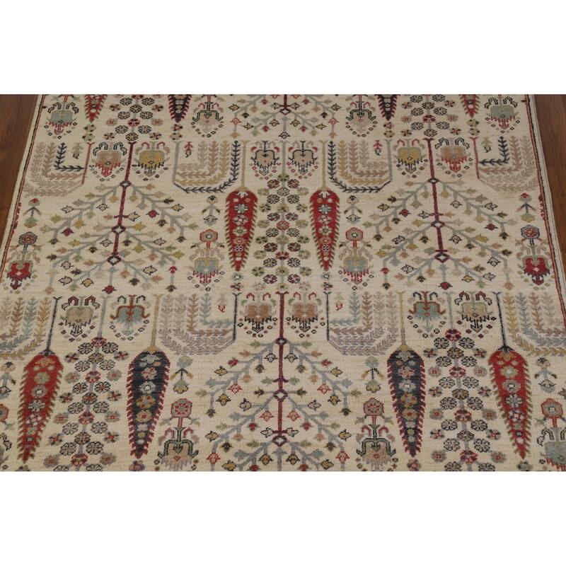 Hand Knotted Oriental 100% Wool Carpet Traditional All-Over Beige & Ivories Ziegler Area Rug - 6' 7'' X 5' 0''