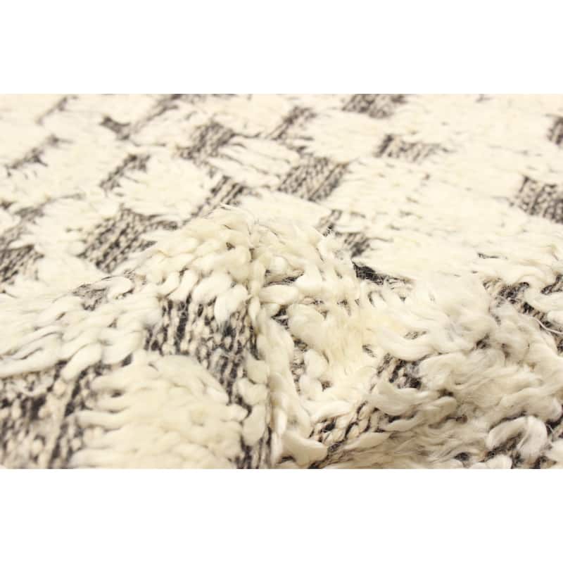 Tangier Cream Rug 5'2" x 8'2" - 5'2 x 8'2