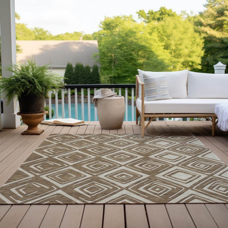 Machine Washable Indoor/ Outdoor Chantille Contemporary Diamonds Rug