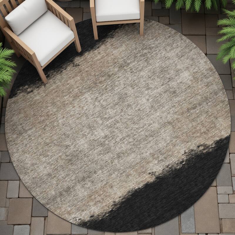 Machine Washable Indoor/Outdoor Border Ombre Chantille Rug - Black - 8' x 8'