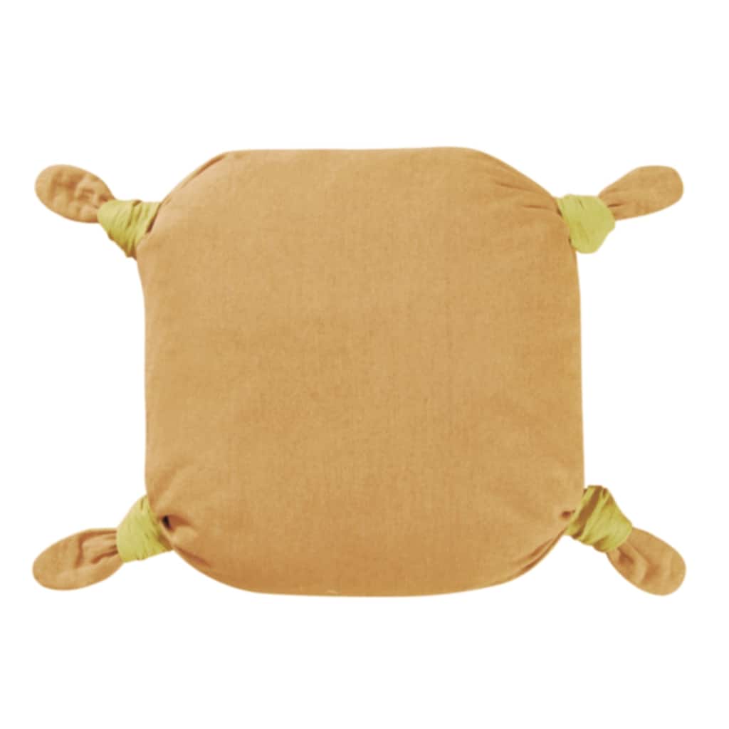 18" x 18" Knotted Corners Knotted Pillow