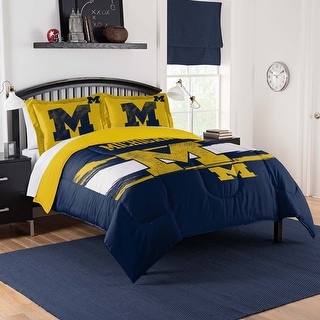 NCAA Michigan Wolverines Officially Licenced Comforter & Sham set - Bed ...