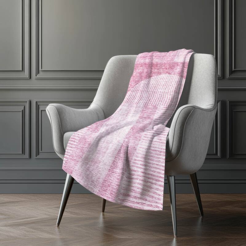 Premium Machine Washable Modern Geo Sherpa Throw Blanket