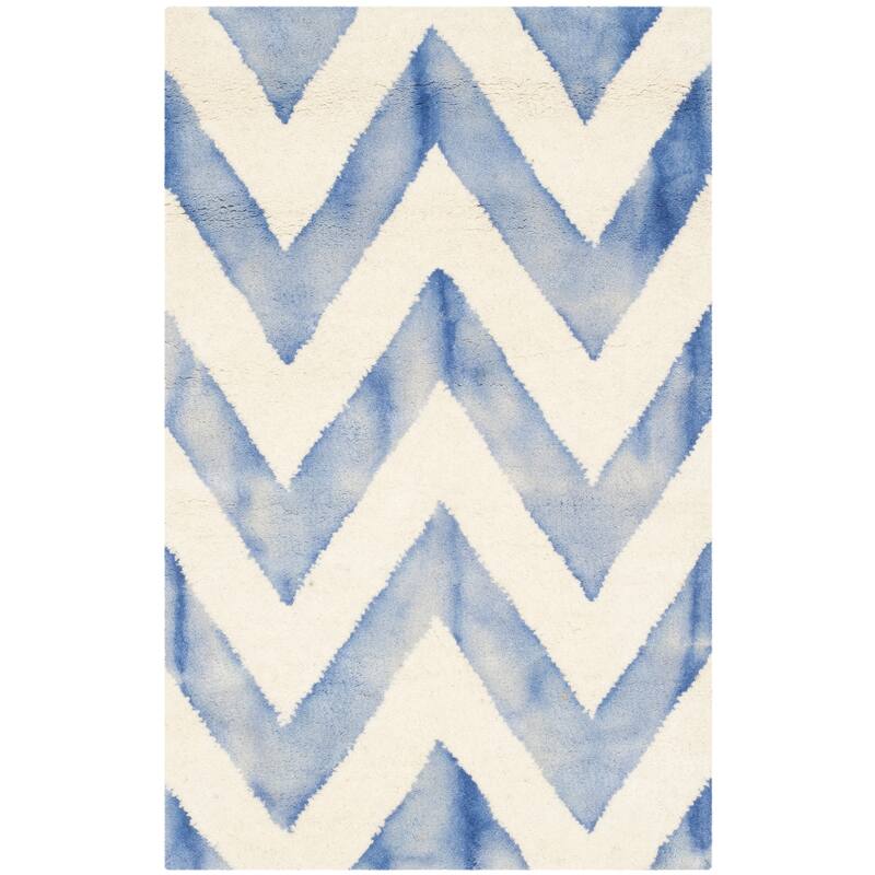 SAFAVIEH Dip Dye Erkhild Hand-tufted Wool Chevron Area Rug - 2' x 3' - Ivory/Blue