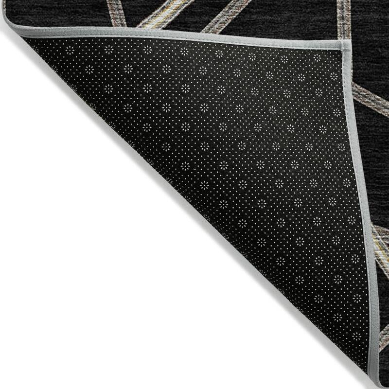 HomeRoots Geometric Contemporary Rectangle Outdoor Rug