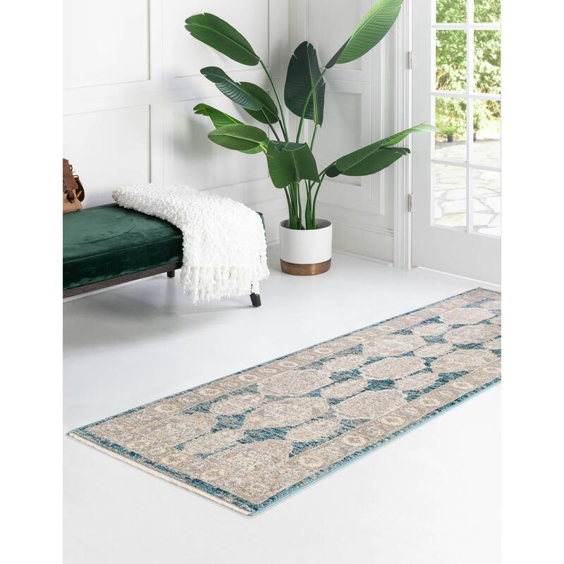 Traditional Nixa Collection Area Rug