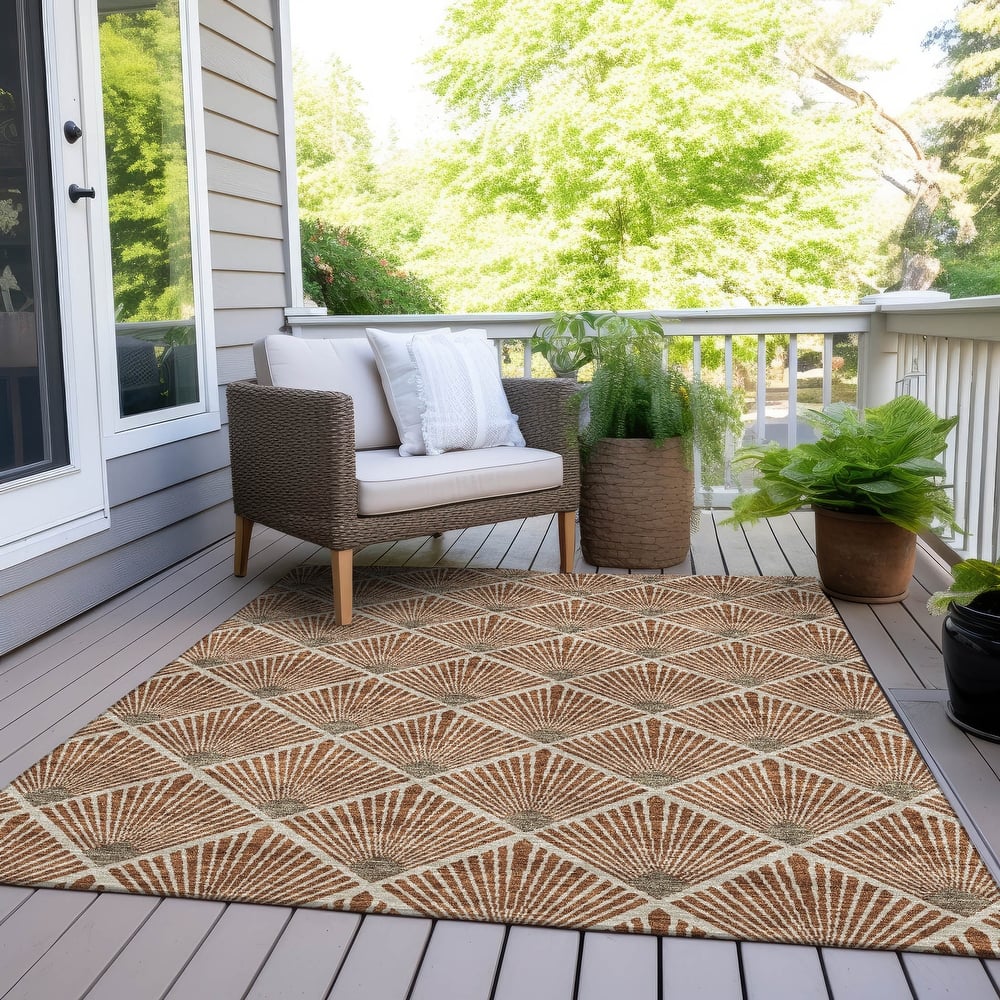 Machine Washable Indoor/ Outdoor Chantille Modern Shells Rug