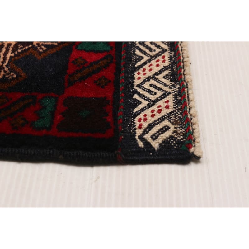 Teimani Red Rug 3'7" x 6'10" - 3'7 x 6'10