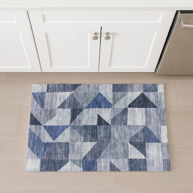 Machine Washable Indoor/ Outdoor Geo Rubi Chantille Rug