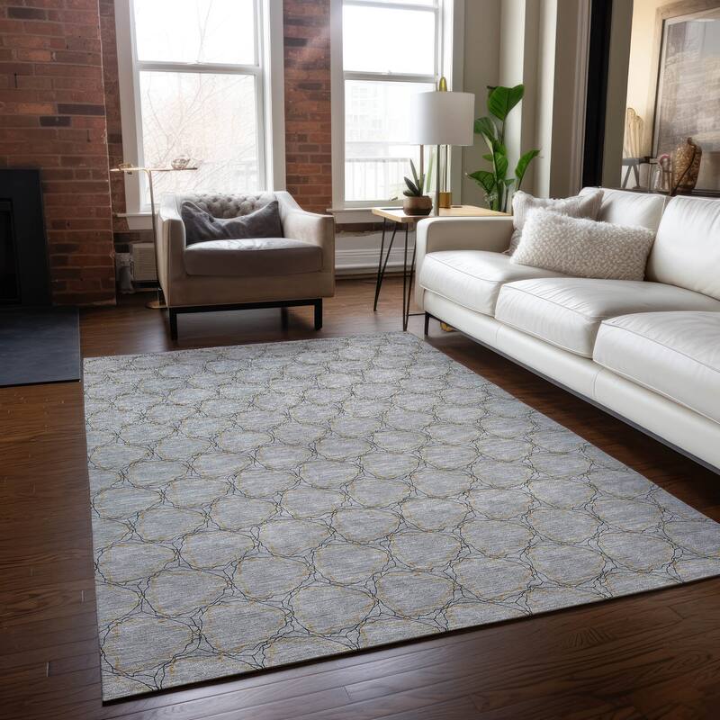 Machine Washable Indoor/ Outdoor Abstract Trellis Chantille Rug