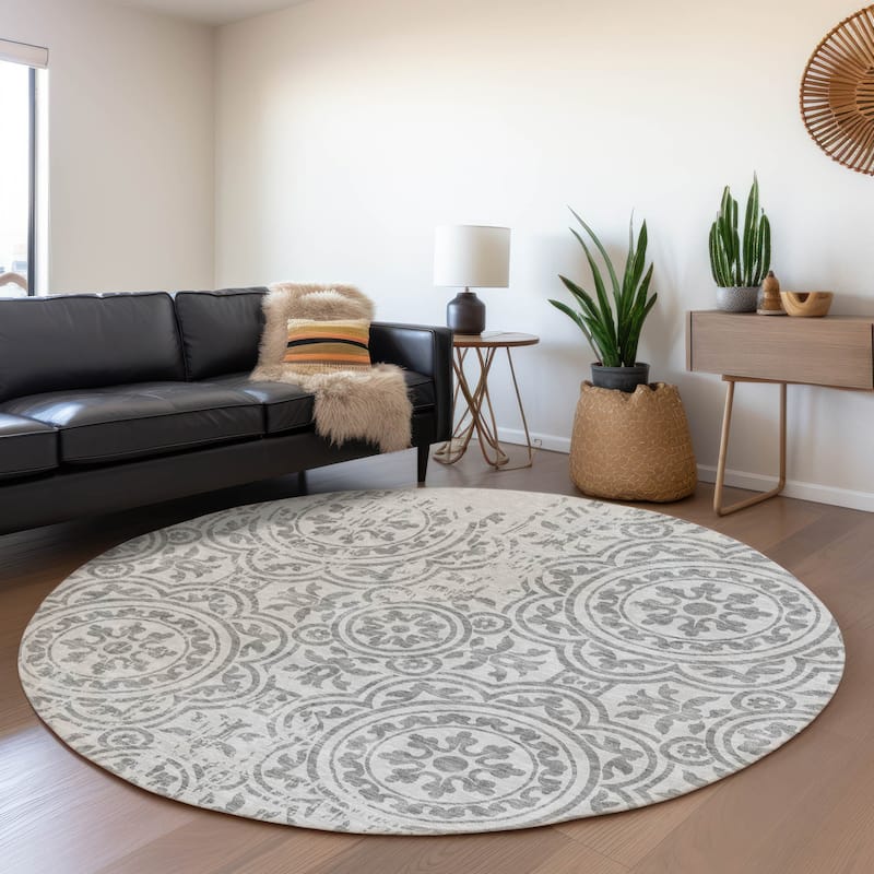 Machine Washable Indoor/ Outdoor Chantille Suzani Vintage Rug