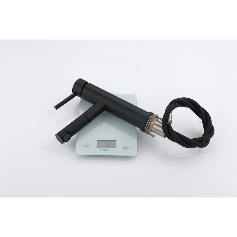 MEPO Single Hole Pullout Spout Faucet - 7'' x 7'' x 2''