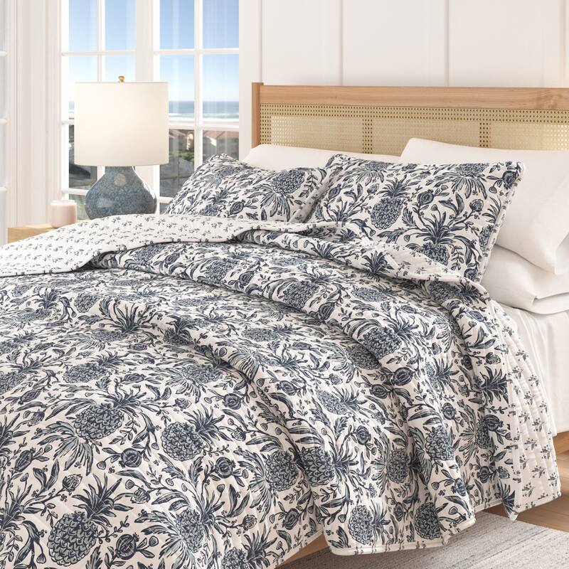 Linery & Co. Cotton Stitched Reversible Coastal 3 Piece Quilt and Sham Set