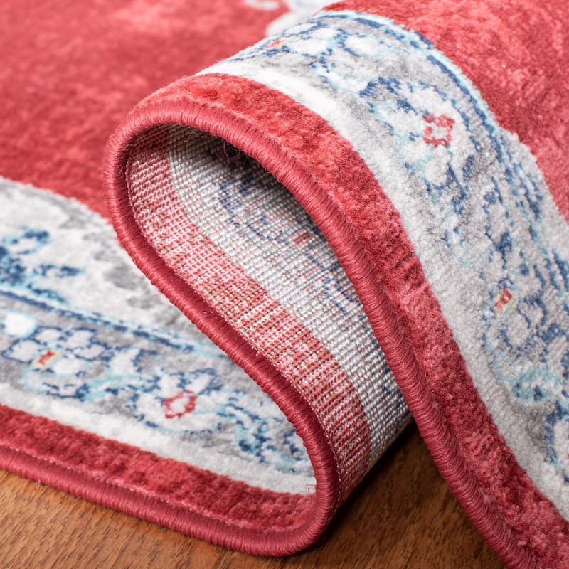 SAFAVIEH Brentwood Coralyne Traditional Oriental Rug