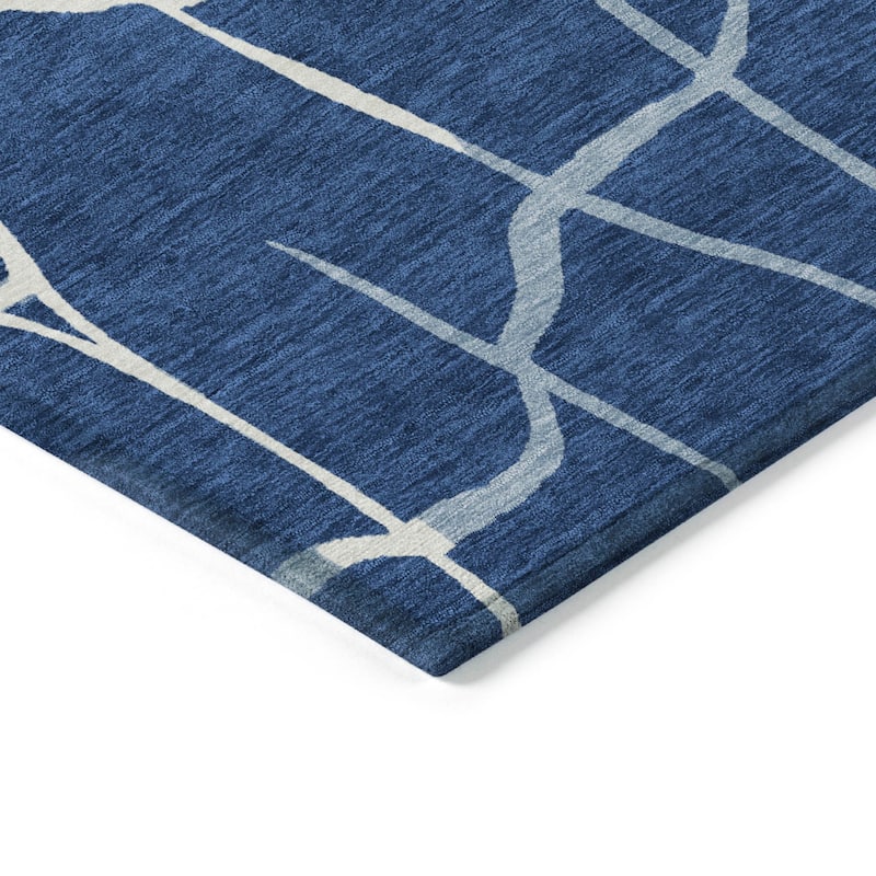 Machine Washable Indoor/ Outdoor Abstract Webby Chantille Rug