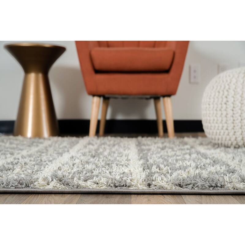 World Rug Gallery Trellis Geometric Plush Shag Area Rug