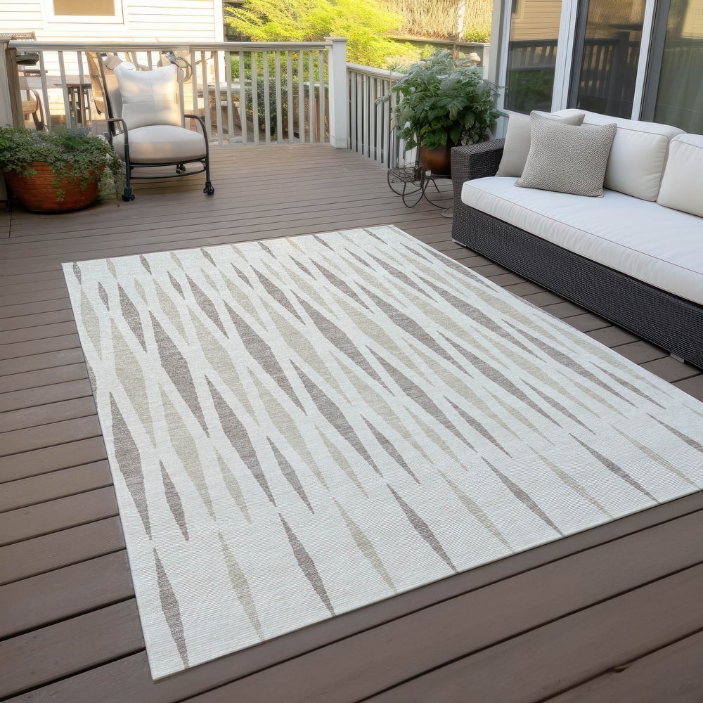 Machine Washable Indoor/ Outdoor Chantille Contemporary Mosaic Rug