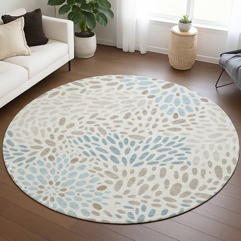Machine Washable Indoor/ Outdoor Modern Genoa Chantille Rug