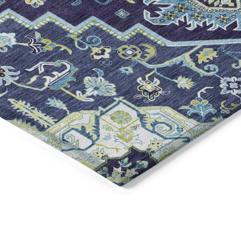 Machine Washable Indoor/ Outdoor Persian Traditional Chantille Rug