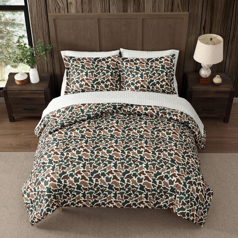 Eddie Bauer Mod Camo Reversible Brown Comforter Bonus Set