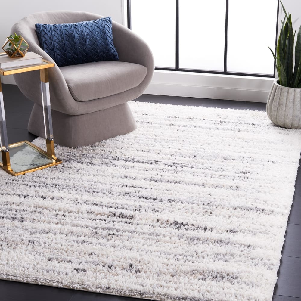 SAFAVIEH Berber Shag Eukene Abstract Rug