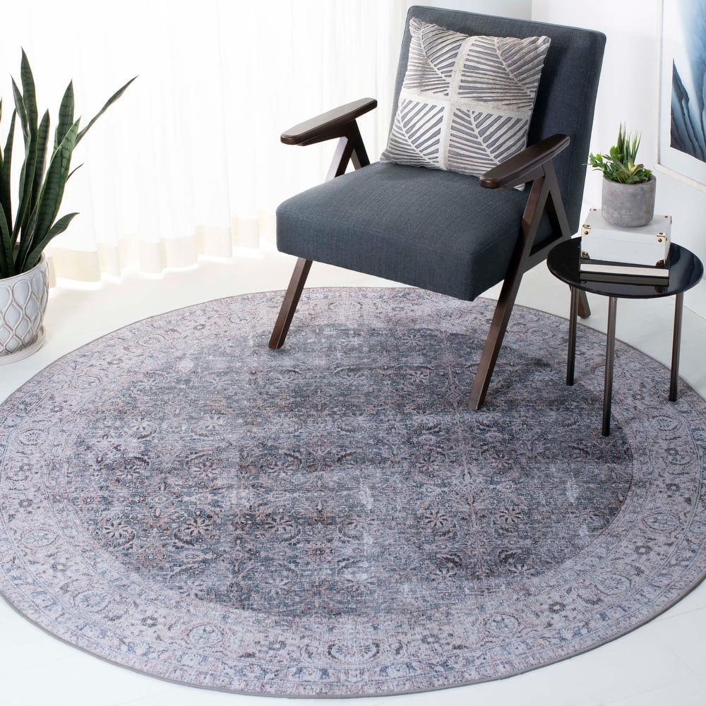 SAFAVIEH Tucson Machine Washable Slip Resistant Daisey Traditional Rug