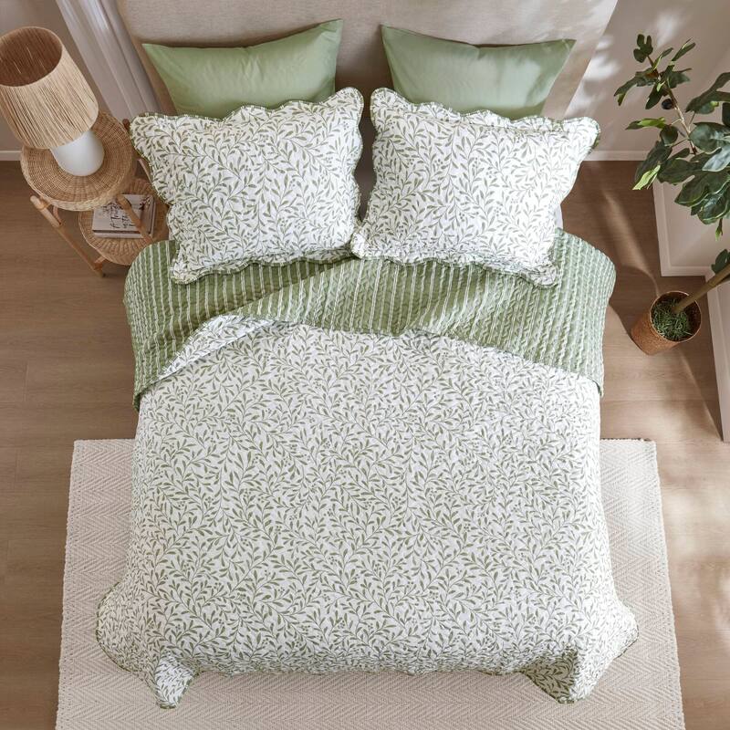 Madison Park Darcy 3 Piece Print Quilt Set