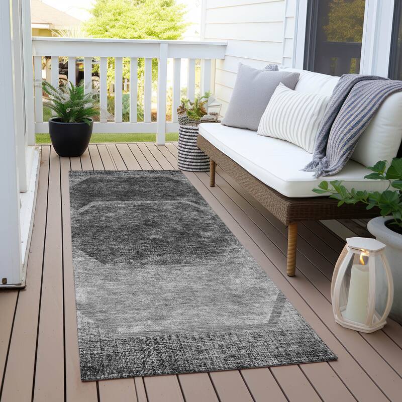Machine Washable Indoor/ Outdoor Chantille Modern Boho Rug