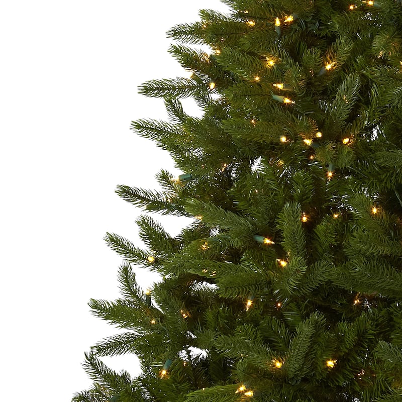 7.5' Pre-Lit Rembrandt Artificial Christmas Tree, Clear Incandescent Lights - 7.5 Foot