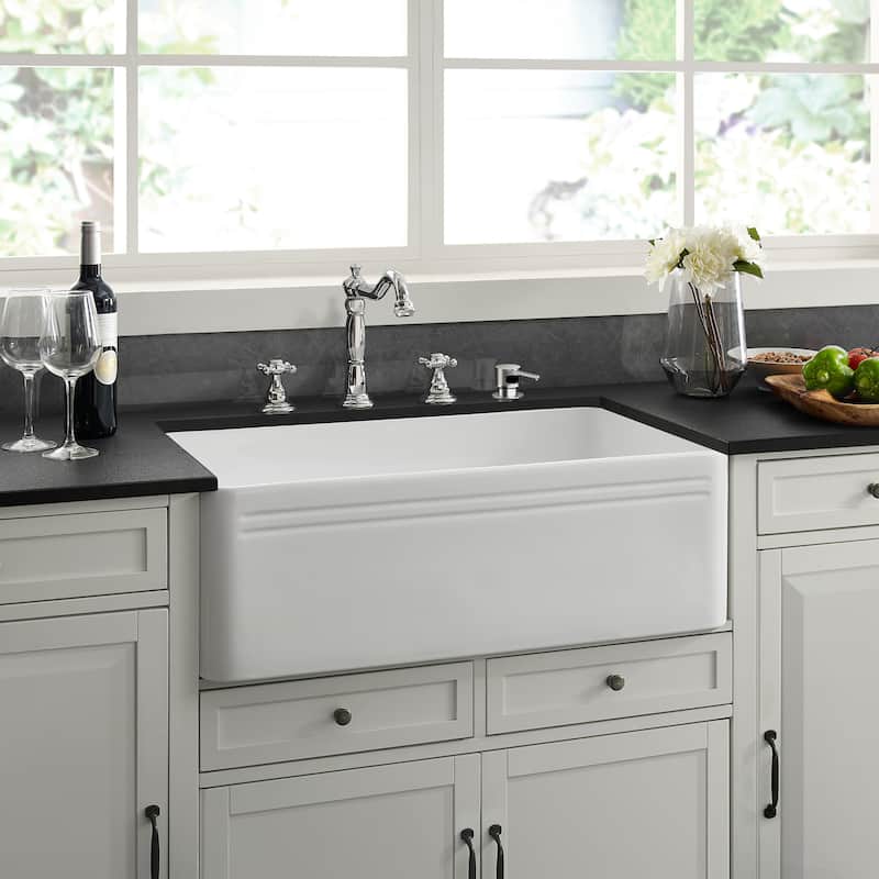 Swiss Madison Limoges 30 x 18 Ceramic, Farmhouse Kitchen Sink with Apron - 18.5" x 30.5" x 10.5"