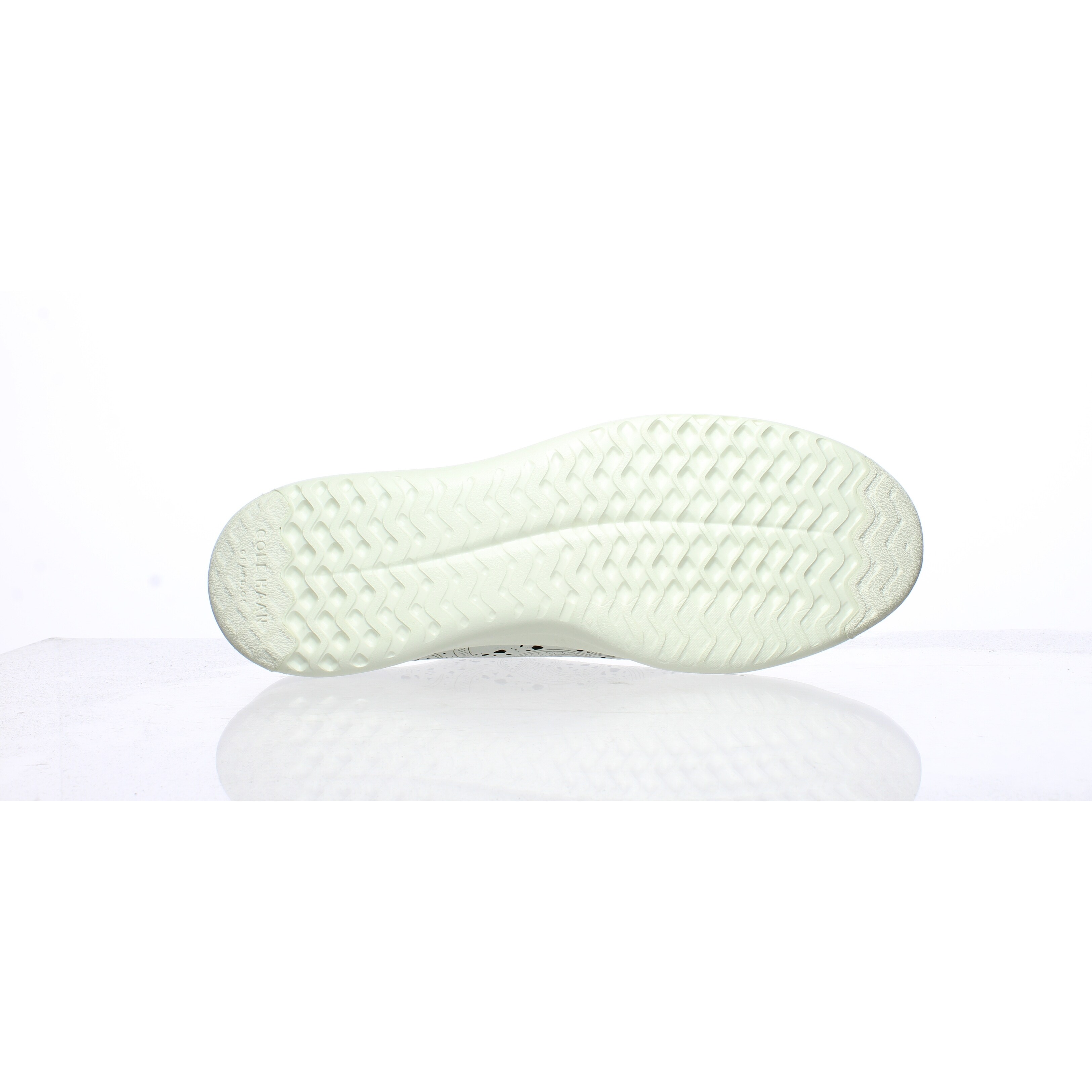 grandprø tennis laser cut sneaker