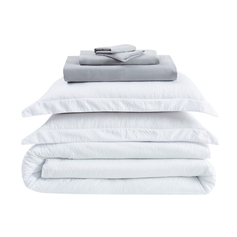 Truly Calm Antimicrobial Seersucker 7 Piece Bed in a Bag - White/Grey - King