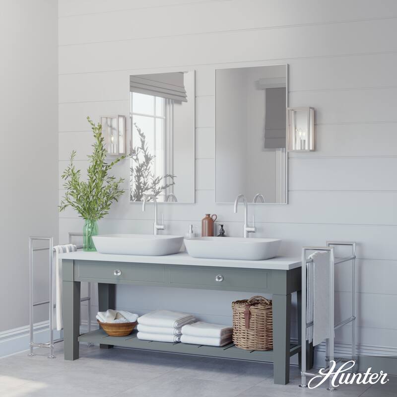 Hunter Squire Manor 1-Light Wall Sconce - Hallway, Bathroom, Bedroom - Modern Farmhouse, Transitional - Damp Rated!