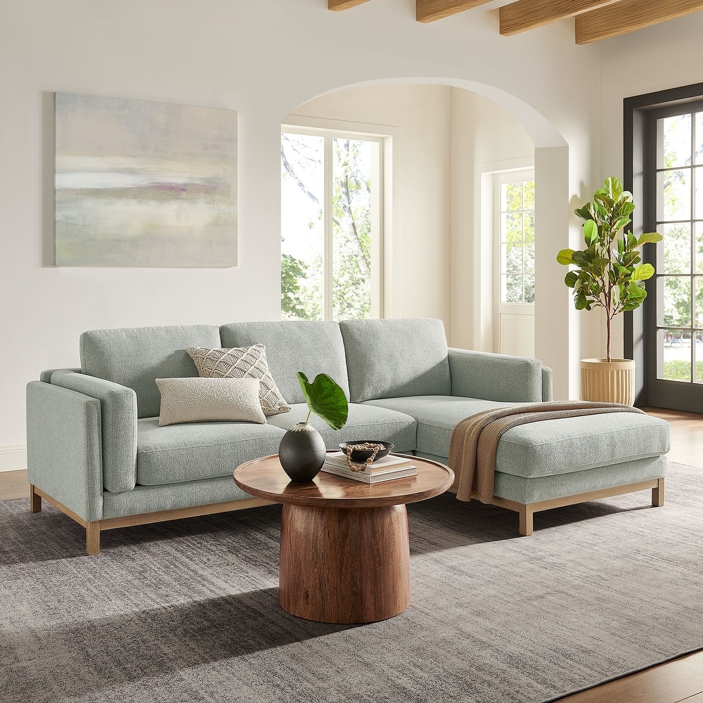 Roscoe Right-Facing Upholstered Sectional Sofa with Chaise