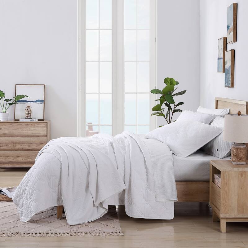 Nautica Brigg Cotton White Quilt Set Bed Bath & Beyond 37507407