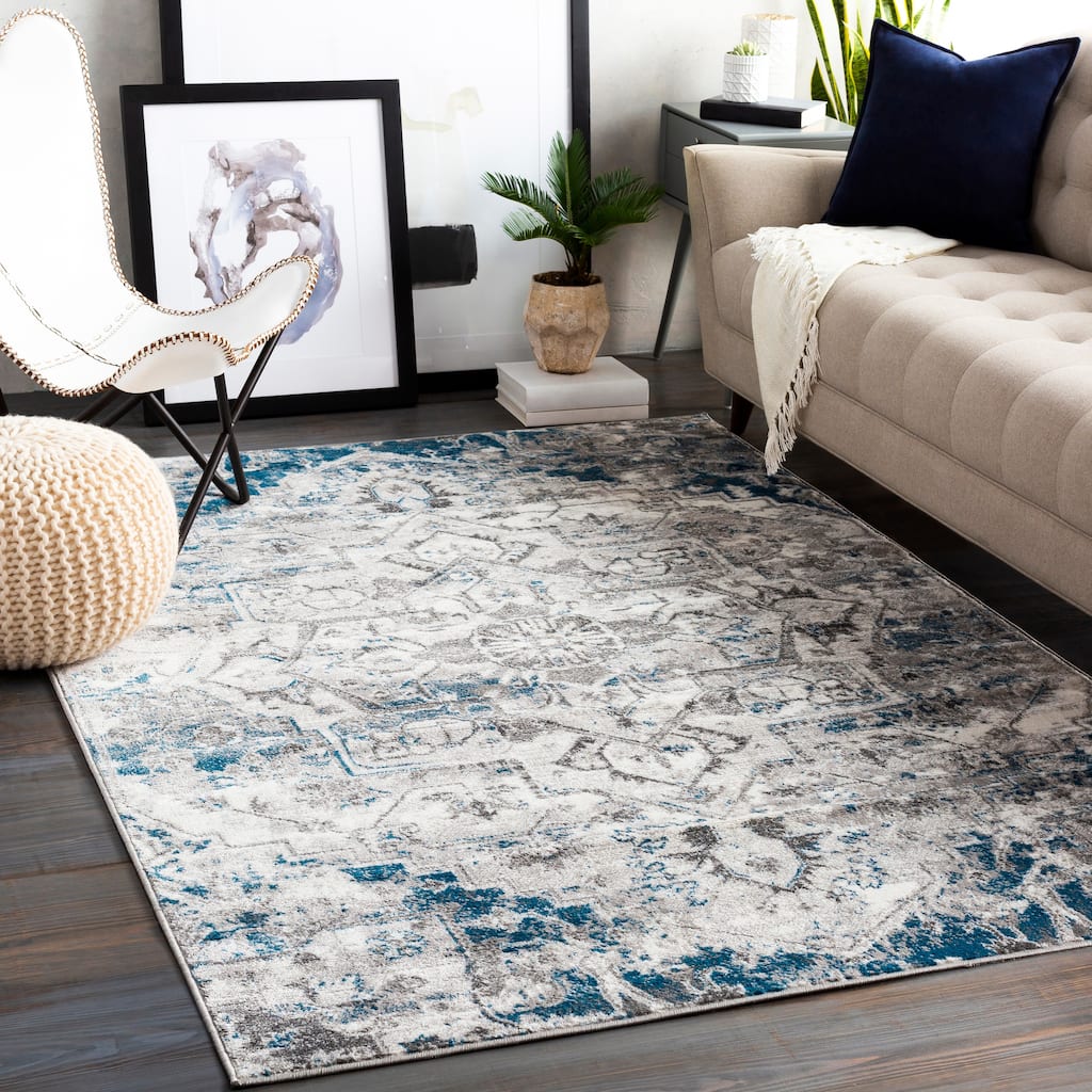 Livabliss Meadow View Distressed Medallion Area Rug