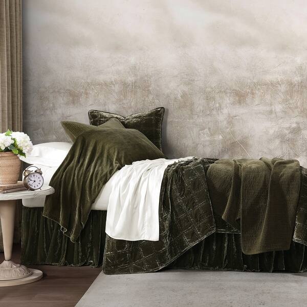slide 2 of 7, HiEnd Accents Stella Faux Silk Velvet Double Box Stitch Modern Rustic 3 Piece Quilt Set Fern Green - King