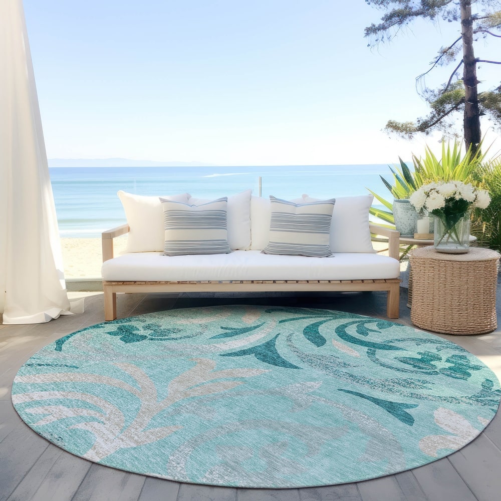 Machine Washable Indoor/ Outdoor Chantille Floral Scroll Rug