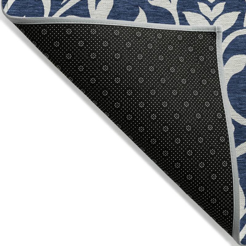 HomeRoots Floral Transitional Rectangle Outdoor Rug