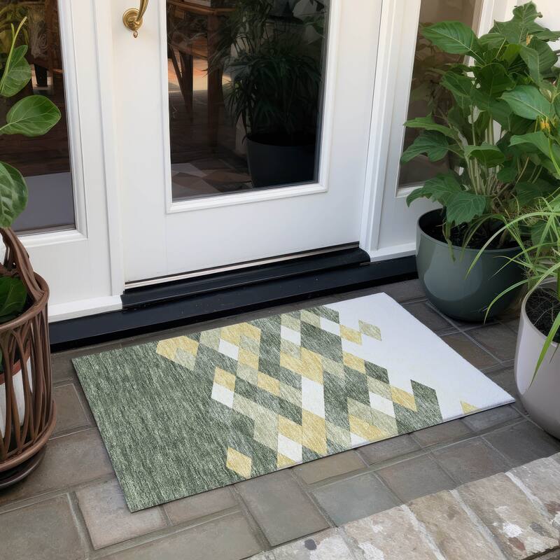Machine Washable Indoor/ Outdoor Modern Avo Chantille Rug - Basil - 1'8" x 2'6"