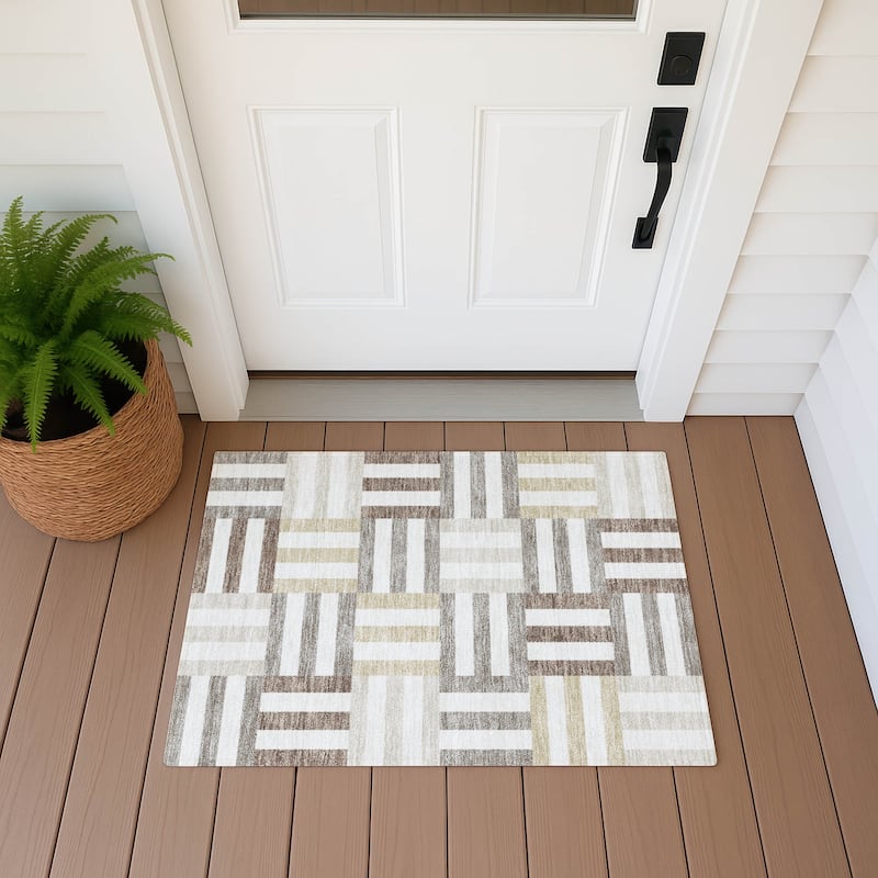 Machine Washable Indoor/ Outdoor Modern Hatch Chantille Rug - Ivory - 1'8" x 2'6"