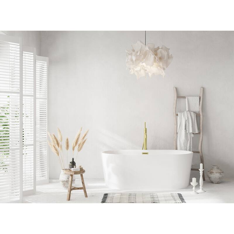 Melisande Bathtub in Glossy White