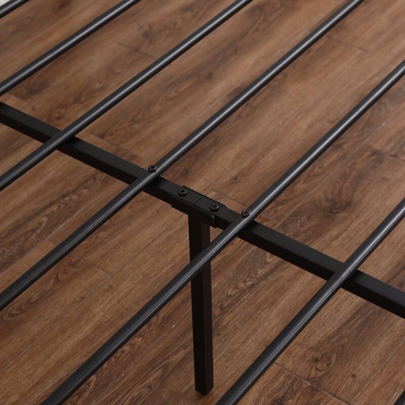 Single-layer Water Pipe Bed with Cross Design and Foot End Black Iron Bed